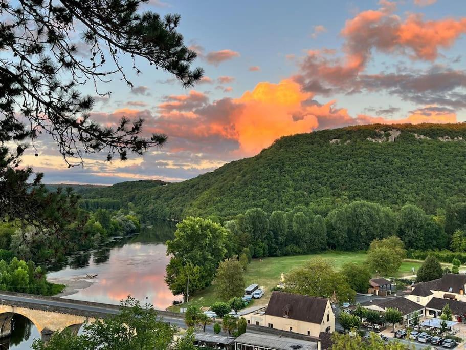 Vue Magique A Castelnaud Villa Bagian luar foto