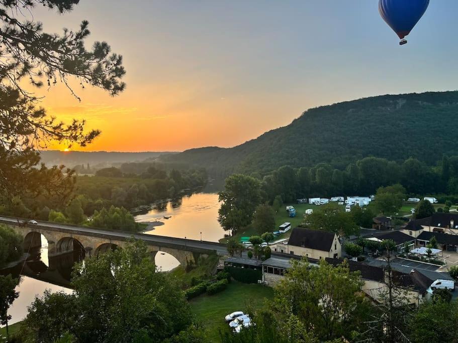 Vue Magique A Castelnaud Villa Bagian luar foto